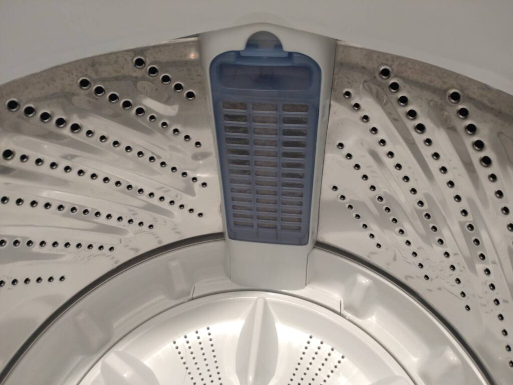 縦型洗濯機の糸くずフィルター画像